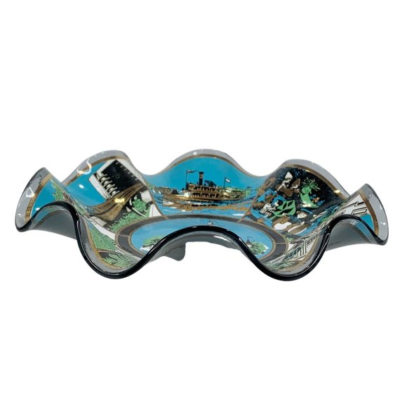 Vintage Walt Disney World Souvenir Plate Dish 1960s Magic Kingdom Ruffed Edge - Picture 10 of 13